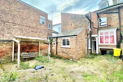 undefined, The Crescent, Spalding