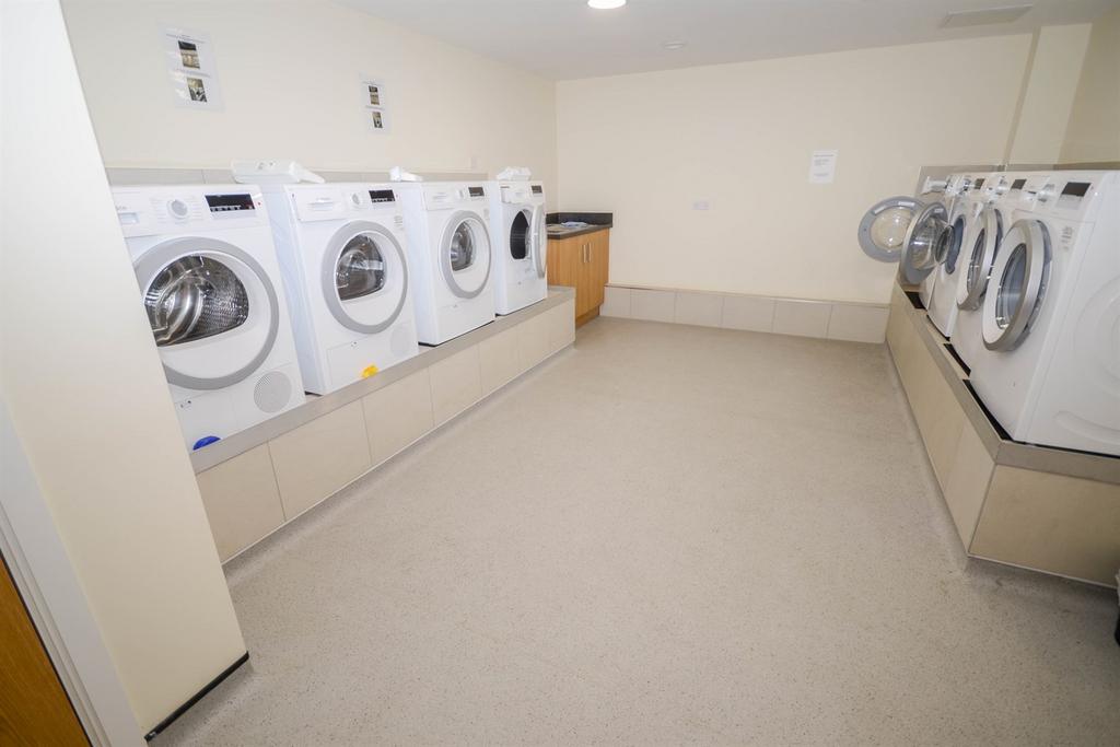 Communal Laundry Roo