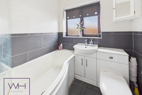 4 bedroom detached house for sale, Paddock Close, Cusworth DN5