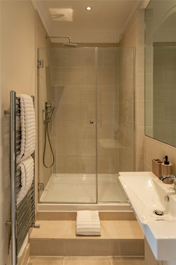 Principal Ensuite