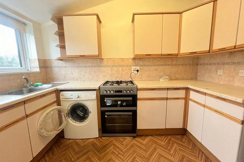 2 bedroom apartment to rent, Prince Of Wales Close, London
