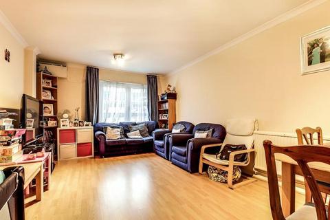 2 bedroom apartment to rent, Prince Of Wales Close, London