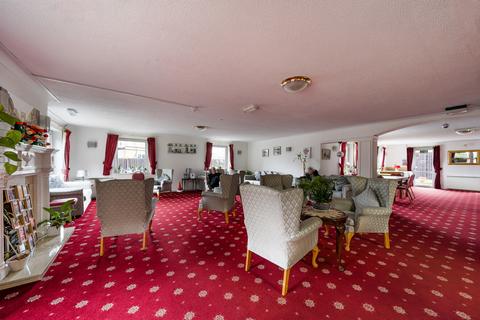 1 bedroom apartment for sale, Beehive Lane, Ilford