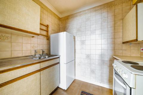 1 bedroom apartment for sale, Beehive Lane, Ilford