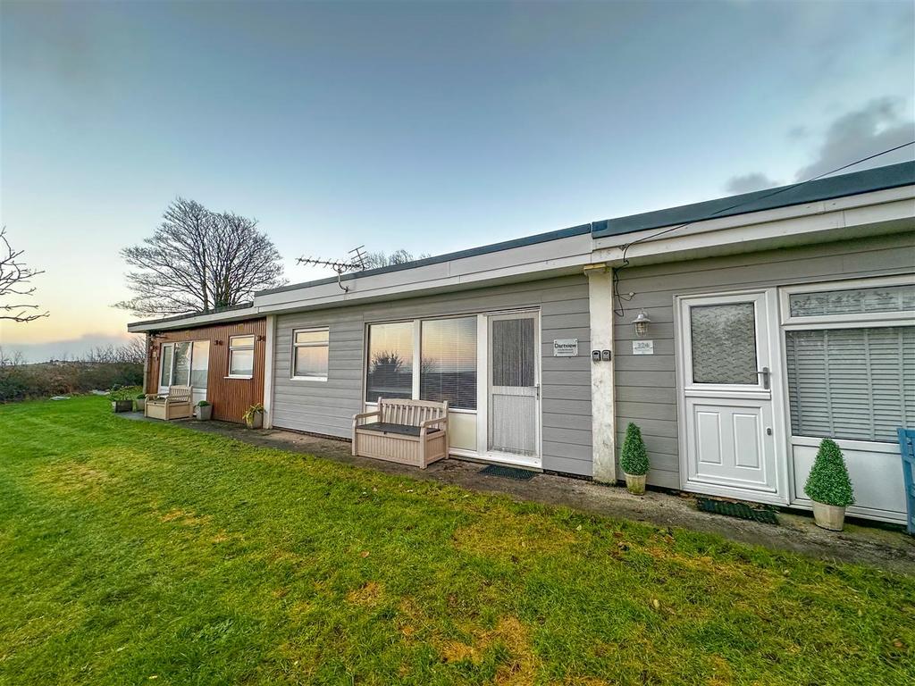 Norton Park chalet .JPEG