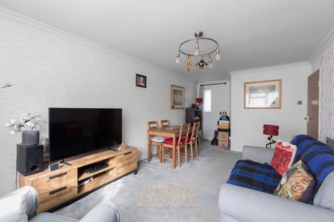 7 Barn Close, Pease Pottage, Crawley, RH11 9AN