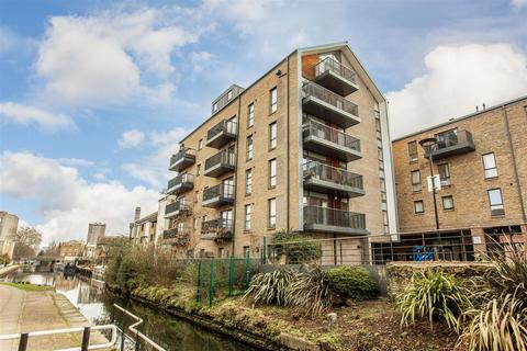1 bedroom flat for sale, Stoneway Walk, Victoria Park, E3