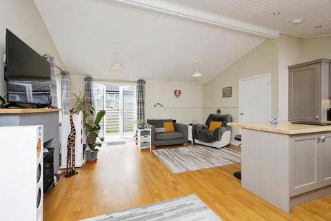 undefined, Golden Cross, East Sussex, BN27