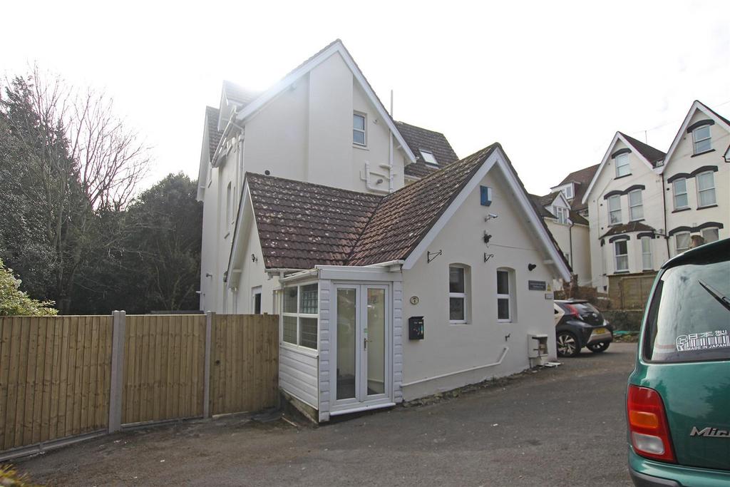 Front b.jpg