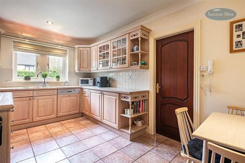2 Towngate Grove, Worrall, Sheffield, S35 0BE