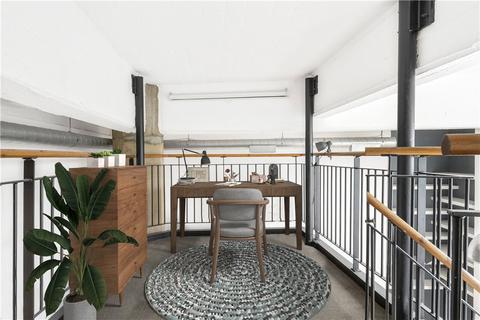 1 bedroom apartment for sale, King Edward's Road, London, E9