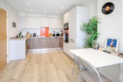 2 bedroom apartment for sale, Wood Street, East Grinstead, RH19