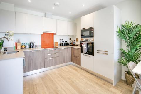 2 bedroom apartment for sale, Wood Street, East Grinstead, RH19