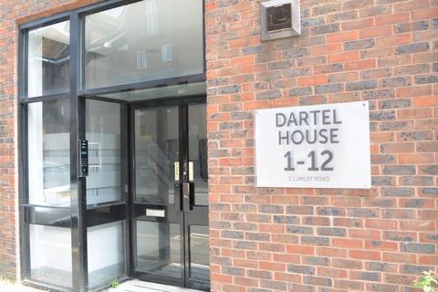 2 bedroom apartment for sale, Lumley Road, Horley, RH6