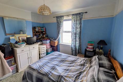 3 bedroom end of terrace house for sale, Park Road, Penzance TR18