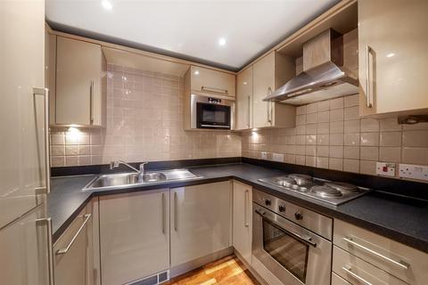 1 bedroom flat for sale, Halcyon Place, Keswick Road, Putney