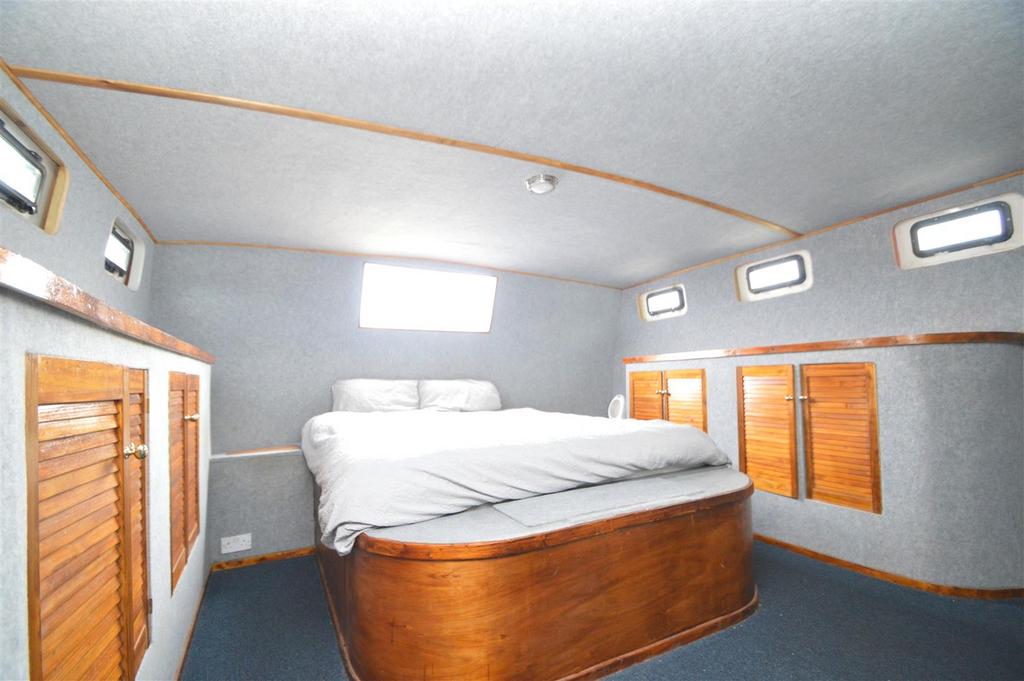Master Cabin