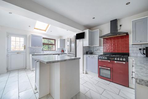 35 Brewer Mead, Chippenham, SN15 3FB