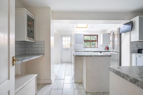 35 Brewer Mead, Chippenham, SN15 3FB