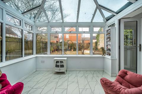 35 Brewer Mead, Chippenham, SN15 3FB