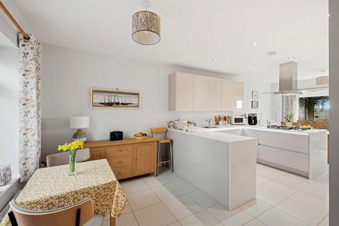 23 Coates Drive, Pinvin, Pershore, WR10 2DH