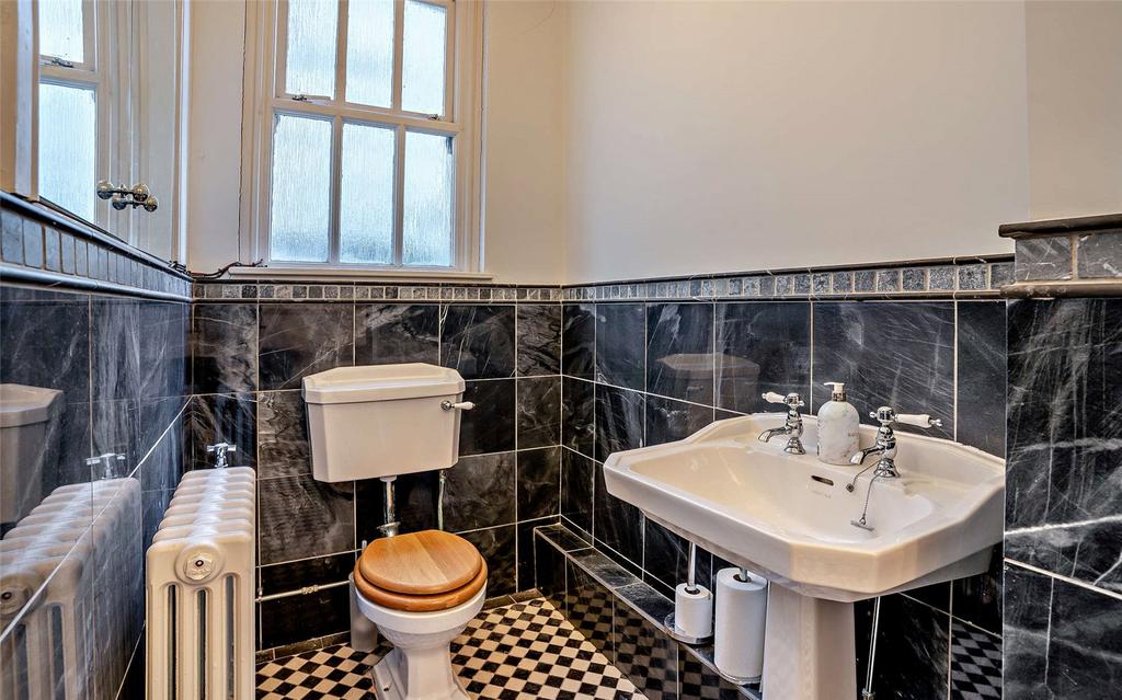 Cloak Room