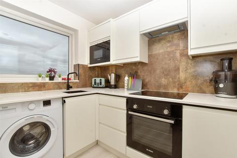 1 bedroom apartment for sale, Hinton Road, Wallington SM6