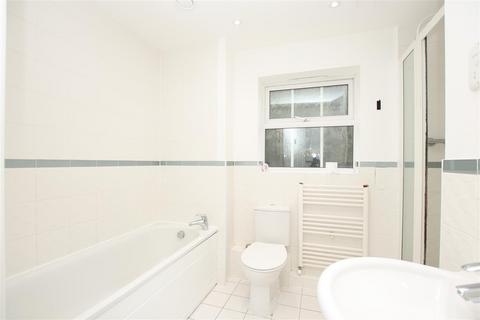 14 Capability Way, Greenhithe, DA9 9GY