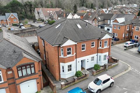 undefined, Upper Queen Street, Surrey GU7