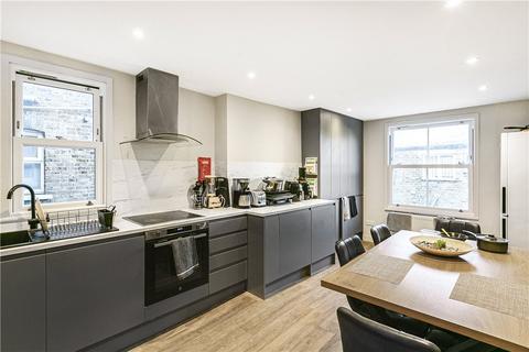 1 bedroom in a house share to rent, Lower Richmond Road, London, SW15