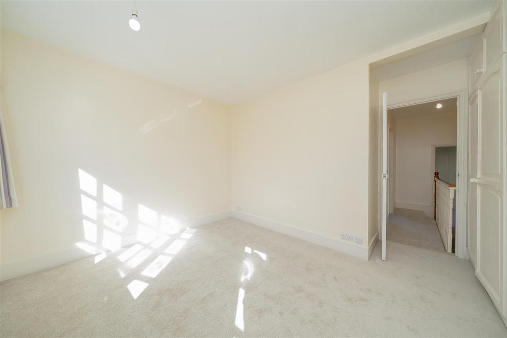 Davidson Frost-Wellings, DFW, Green Lane, Bedroom,