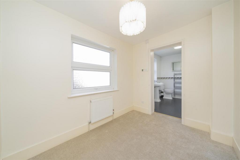 Davidson Frost-Wellings, DFW, Green Lane, Bedroom