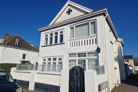 Blundell Avenue, Porthcawl CF36