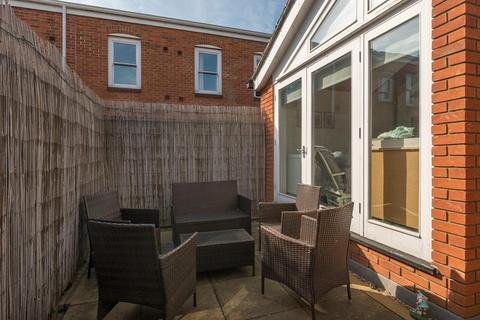 undefined, Reading Road, Henley-On-Thames, RG9