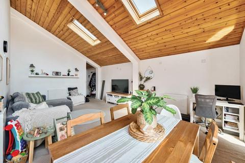 undefined, Reading Road, Henley-On-Thames, RG9