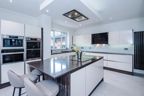 5 bedroom detached house for sale, Parkside Drive South, Whittle-Le-Woods, Chorley, Lancashire, PR6