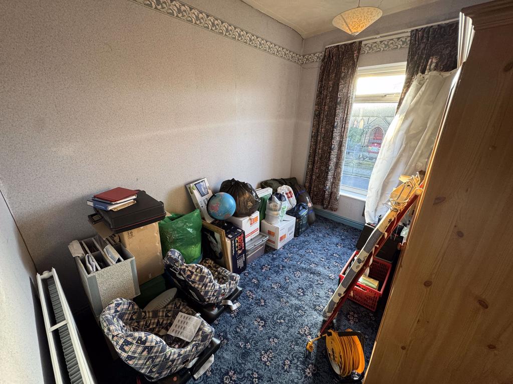 Photo 12
