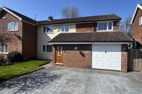 4 bedroom property for sale, Upper Mead, Bromley Cross, Bolton, BL7