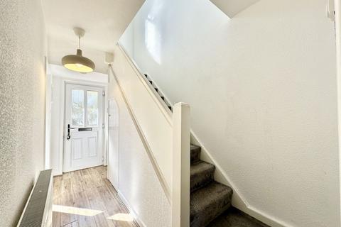 2 bedroom terraced house for sale, Guildford Close, Stockport SK1