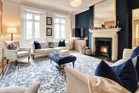 5 bedroom character property for sale, High Street, Hatfield Broad Oak, Bishop's Stortford, CM22
