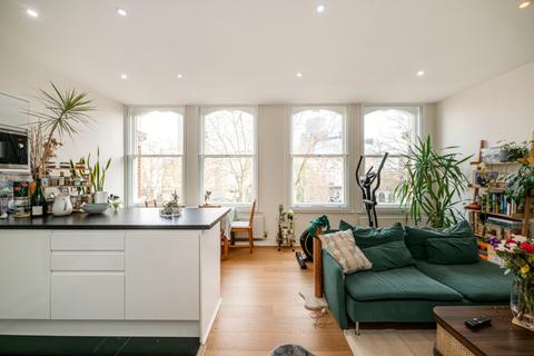 2 bedroom apartment for sale, West Smithfield, London EC1A