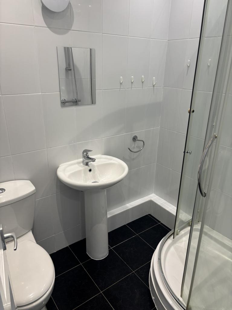 Petershill Bathroom