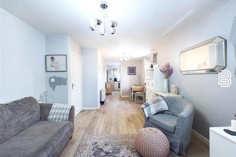 2 bedroom flat for sale, Izod Road, Rugby CV21
