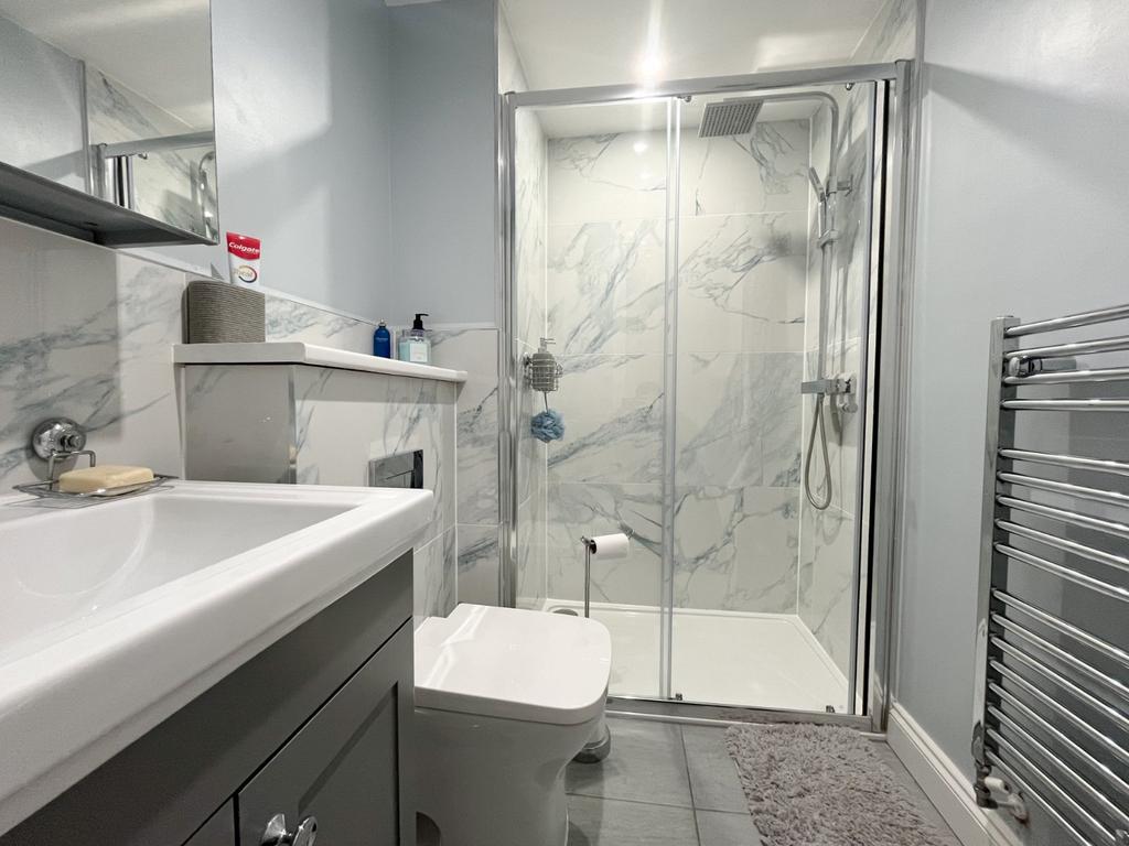 Ensuite