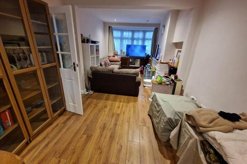 15 Hillcrest Road, Bromley, BR1 4RX