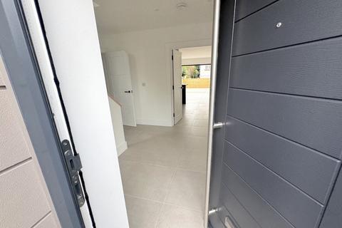3 bedroom house for sale, Bournemouth Road, Ashley Cross, Poole, BH14