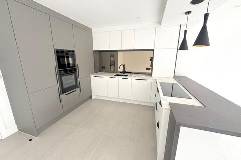3 bedroom house for sale, Bournemouth Road, Ashley Cross, Poole, BH14