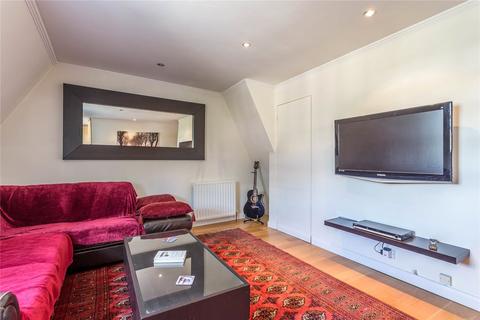 1 bedroom flat to rent, Church Street, Windsor, SL4
