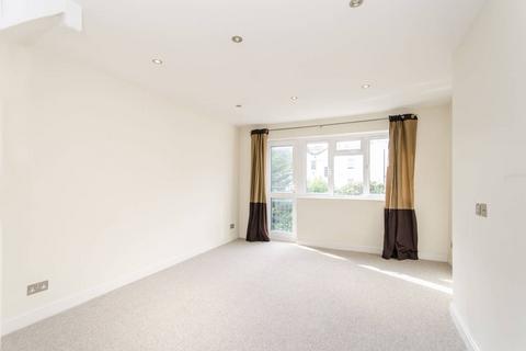 2 bedroom flat for sale, Aquila Street, St John's Wood, London, NW8