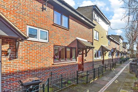 3 bedroom terraced house for sale, Tiptree Crescent, Ilford, Essex